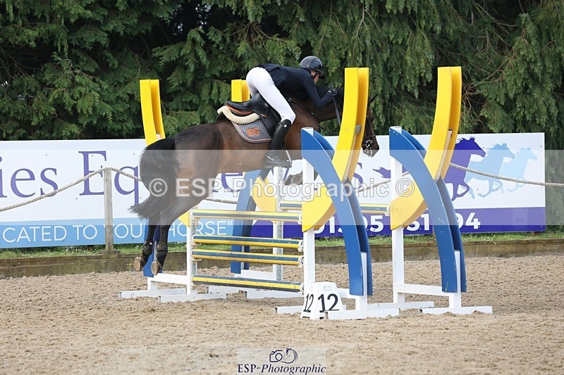 230618-083051-09247 - Cls 19 Pony Intro 1m