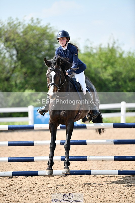 240512A-150436-19252 - Cls 43 95cm National Am Quali