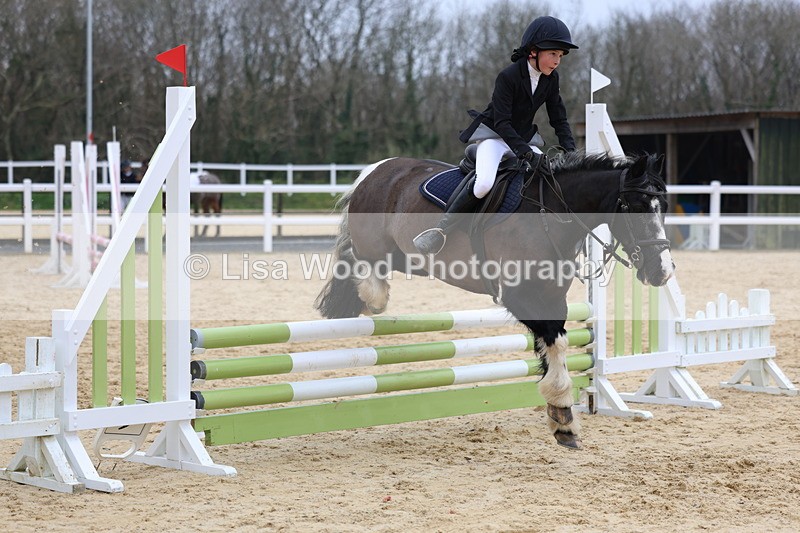 3E7A7991 - Class 10: Junior 60cm