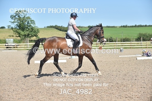 JAC_4982 - CLASS 7 / 8  ELEM 6 / 7