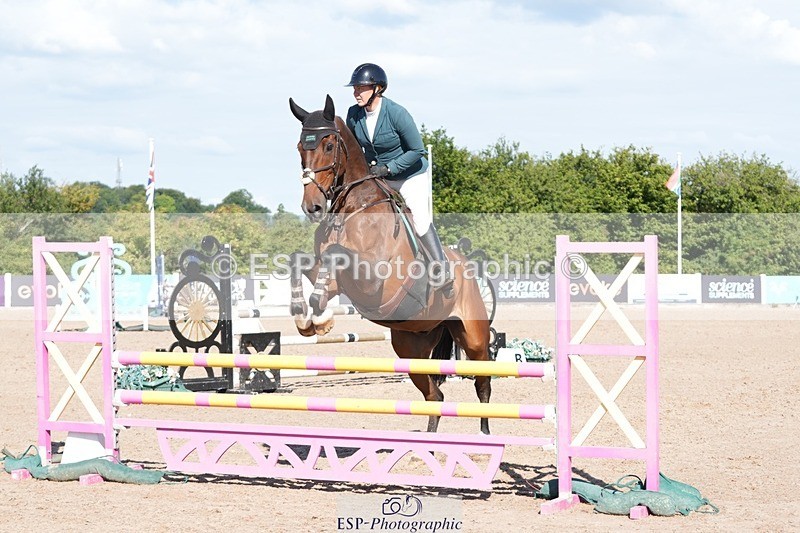 250802-094446-08401 - Cls 19 British Novice and 90cm Open