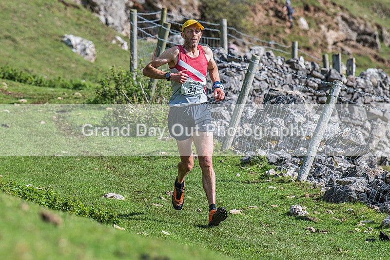 Ilam-678 - Ilam Three Peaks Fell Race (Limestone Series) Sunday 28th September 2025