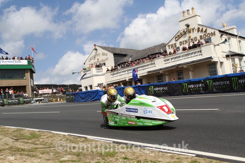 Dave Molyneux / Patrick Farrance DMR / DMR - Sure Sidecar Race 1