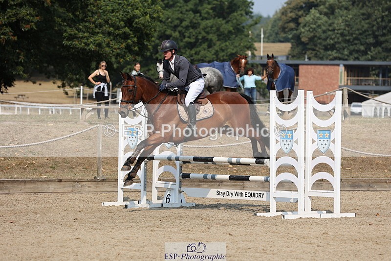 250816A-102725-00716 - Cls 3 Snr British Novice