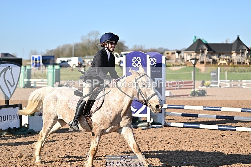 250401-171409-00320 - 70cm classes