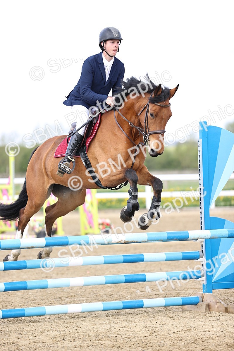SBM_5203 - Class 9 - Senior British Novice - 90cm