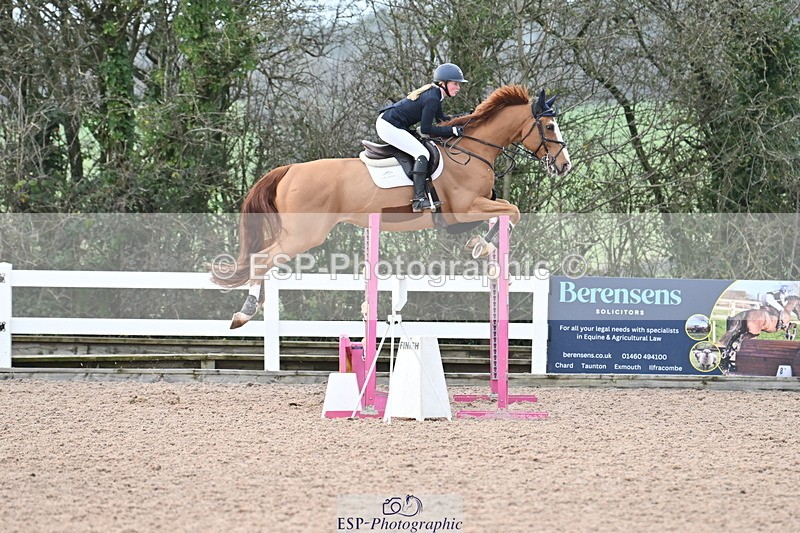 231208A-134207-00968 - Cls 6 Foxhunter & 1.20m Open
