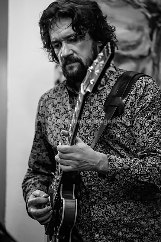 _56A6245 - Art Themen and friends at The Royal Oak Swindon