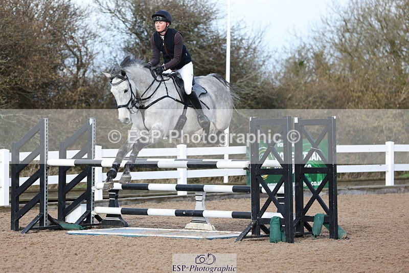 240223A-112317-00825 - Cls 4 Snr 1.05m Open