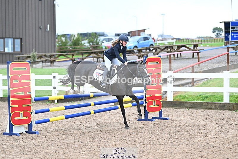 240908A-103942-03065 - Cls 18 A&B Pony Brit Nov & 80 Opern