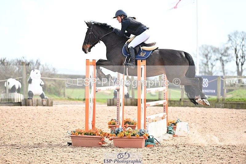 250329-115912-04401 - Cls 15 Snr Foxhunter