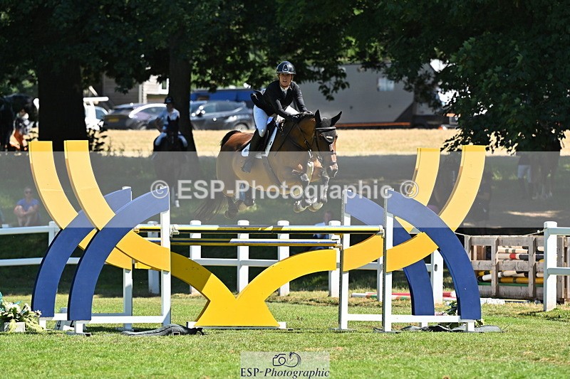 260704A-152305-15842 - Cls 33 Snr Fox Second Round