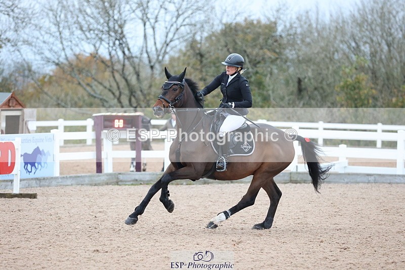 241101A-160327-03217 - FRI Cls 8 National 1.30m