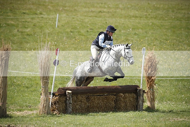 BVHT 140517  NXC -306 - Class 2 XC Novice 14/05/17