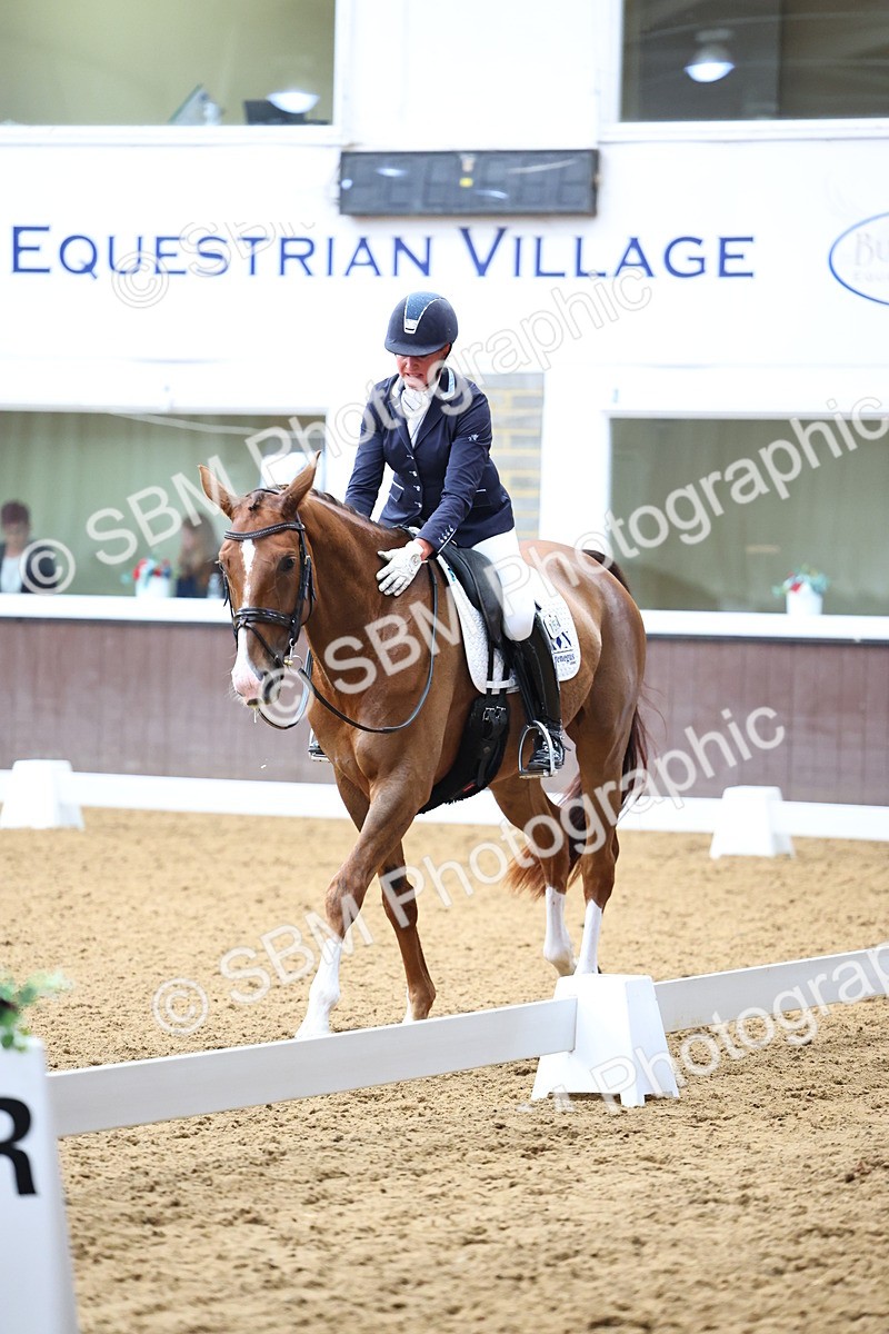 SBM_005701 - Class 5 - Novice 6 - 9.30-10.33