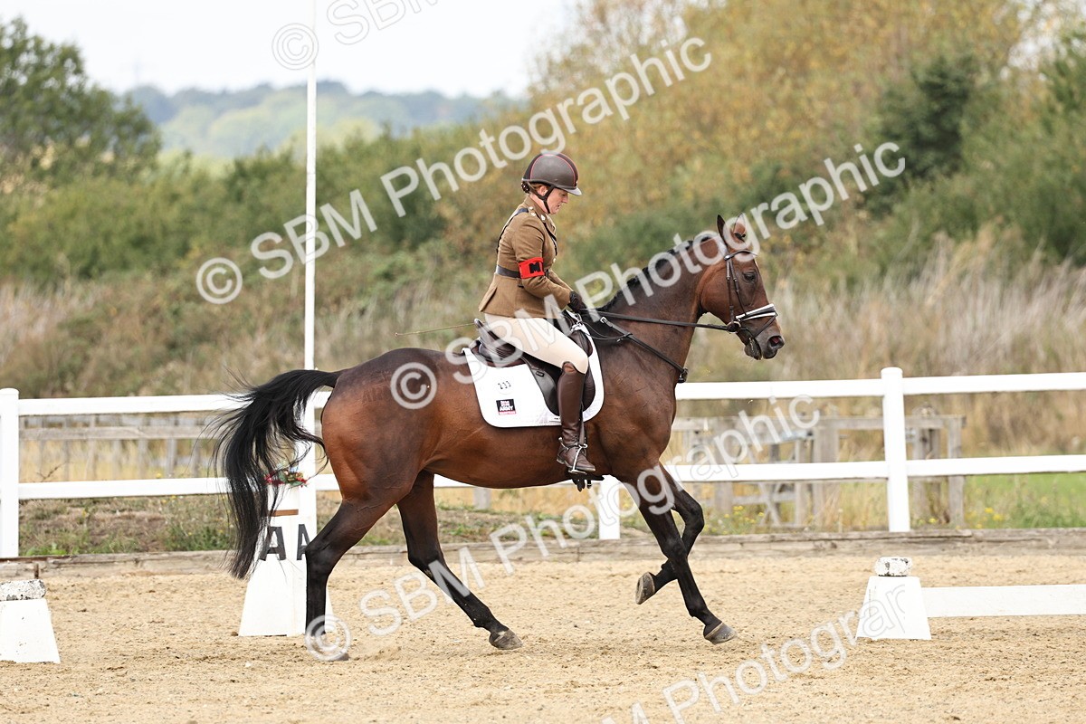 SBM_018293 - Class 16 - Novice 5 - 11.12-12.01