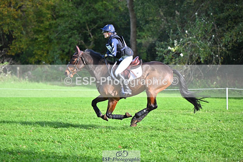 241025-124456-08309 - 108-Xanthe.Baylis-MONBEG.BY.MAGIC