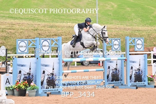 BPP_3434 - FRI CLASS 19 Junior 1.20 Open /Inc 148 Restricted Open **Viewing/Selection class for 148 teams**