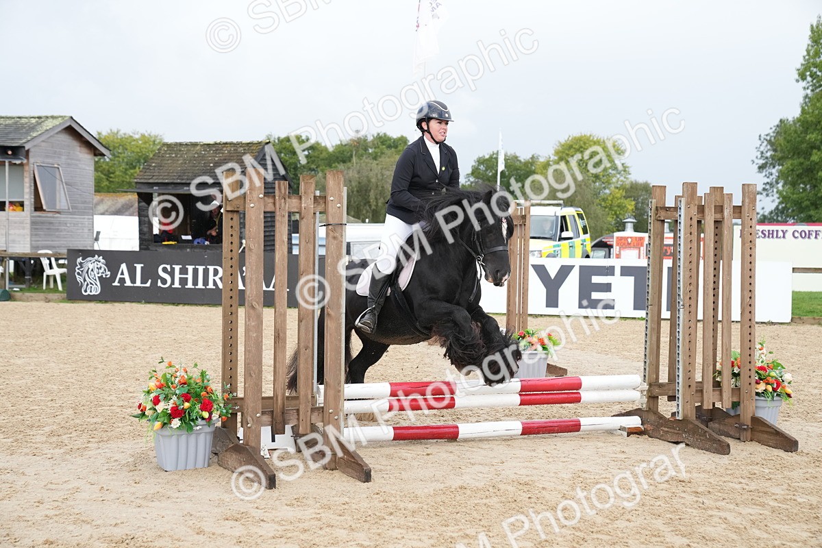 SBM_00002 - J53 - Clear Round 40cm