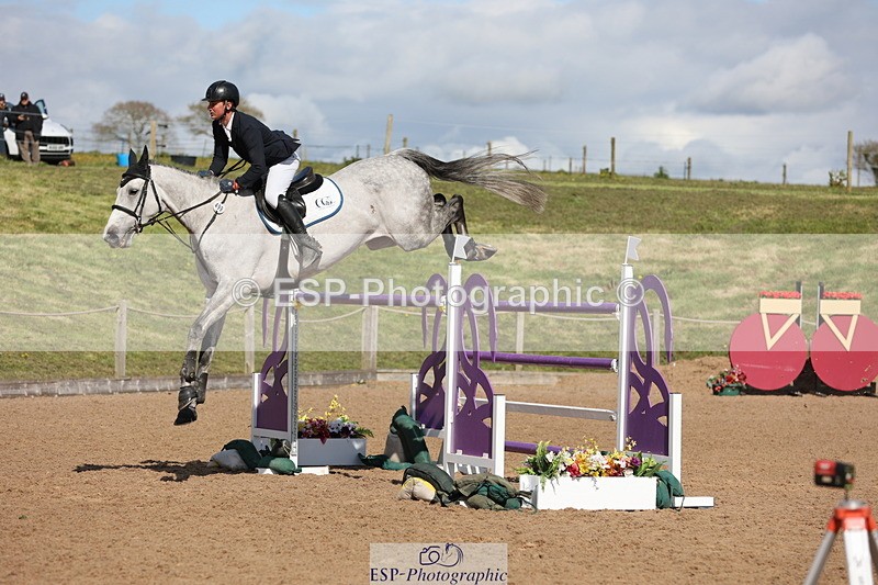 240419A-160317-09116 - Cls 10, 2 Star Big Tour 145cm  15.45 to 16.35 break