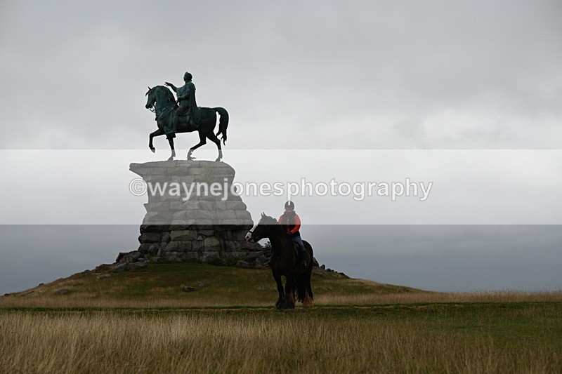 DSC_0188 - Time at Statue 09:51 to 10:54