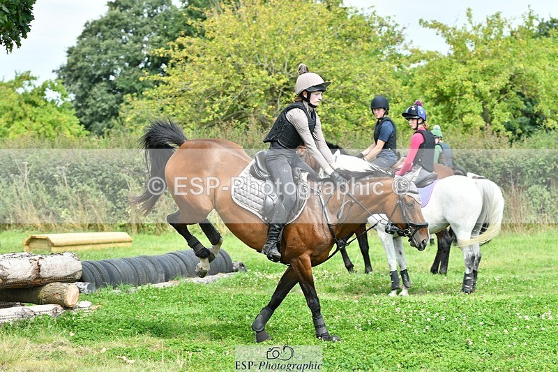 230817-140154-01119 - Theo's 1st Group - XC