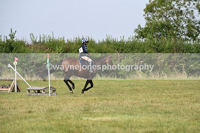 WJ6_1032 - 60cm XC Time 12:34 to 12:54