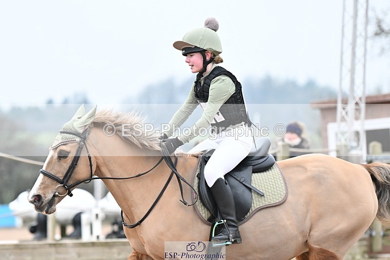 250118-104929-00503 - Cls 2 A&B 80cm 10.45 to 11.40