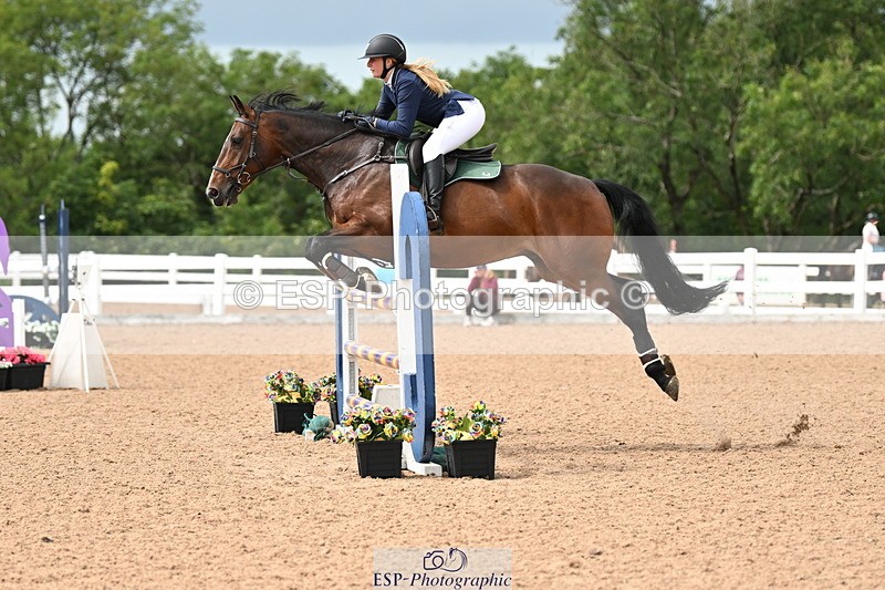 240726A-152639-02268 - Cls 11 1.05m Amateur Qualifier
