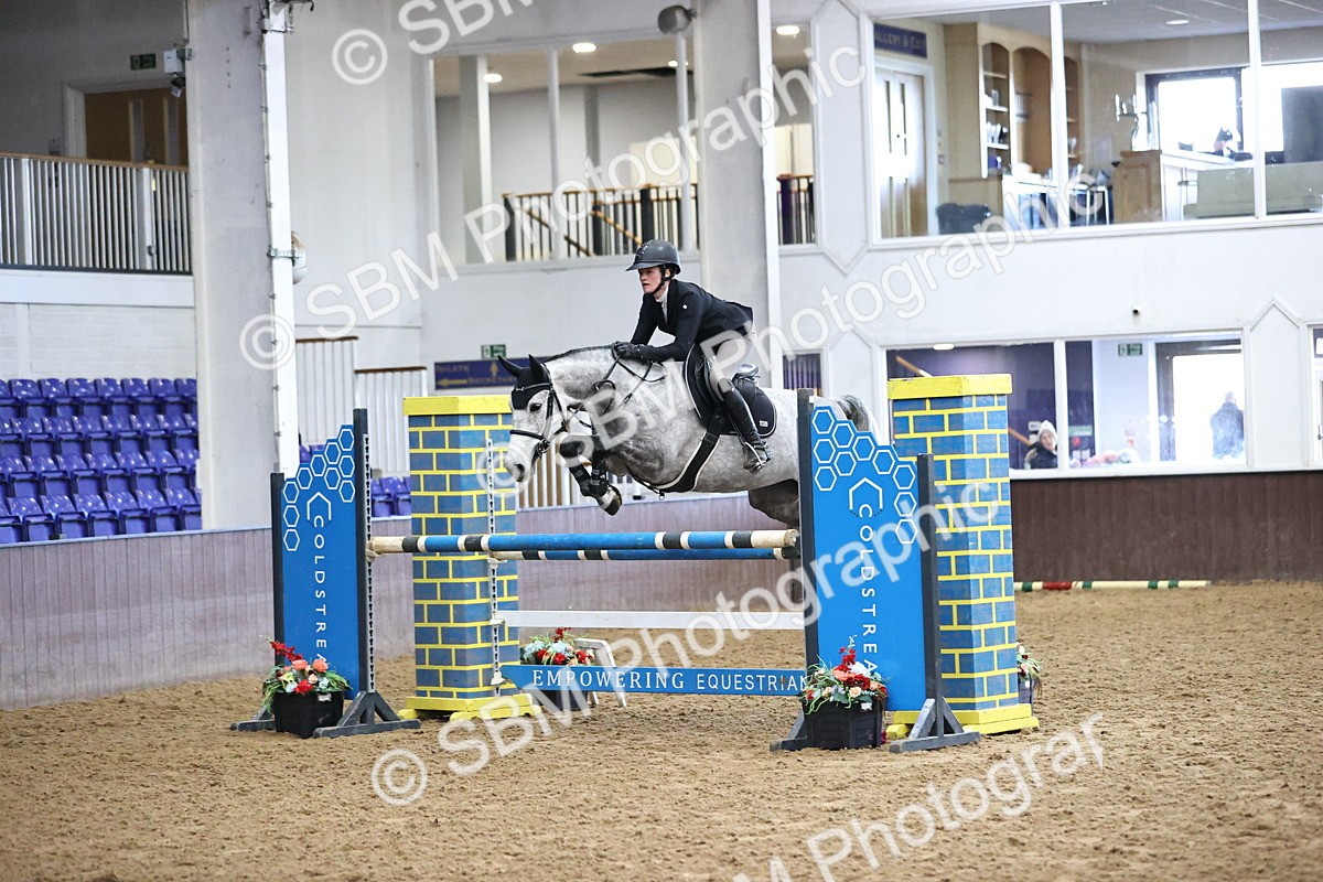 SBM_006372 - Class 16 - Senior Newcomers - 1.10m Open