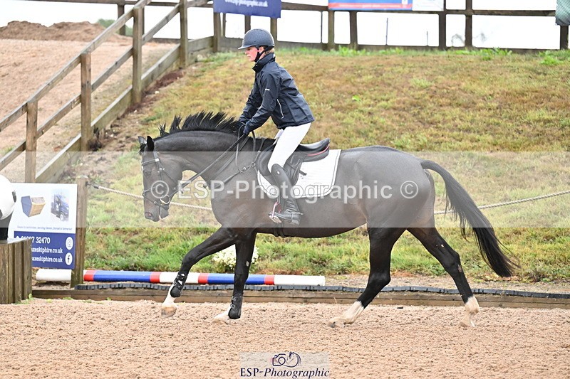 250827B-103322-00058 - Clear Round & Cls 1 Brit Nov 90cm