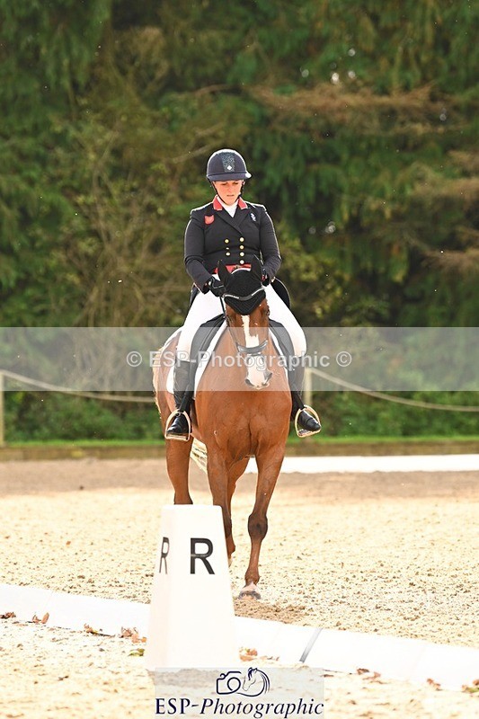 231020-141125-09855 - 305-CHILLI.KNIGHT-Gemma.Stevens-DR