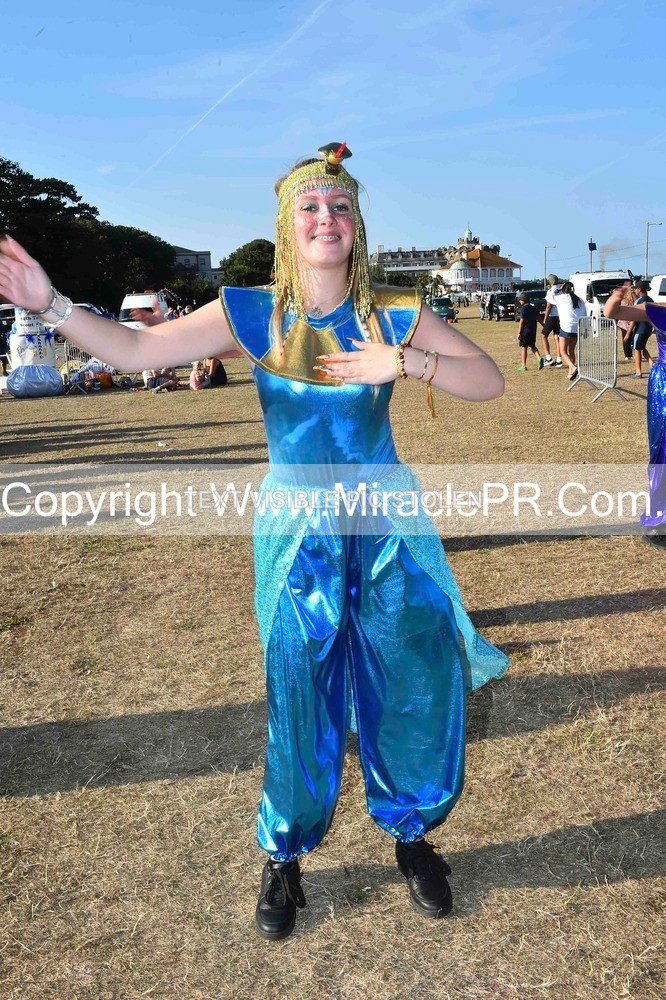 SH4_3336 - Carnival Procession.