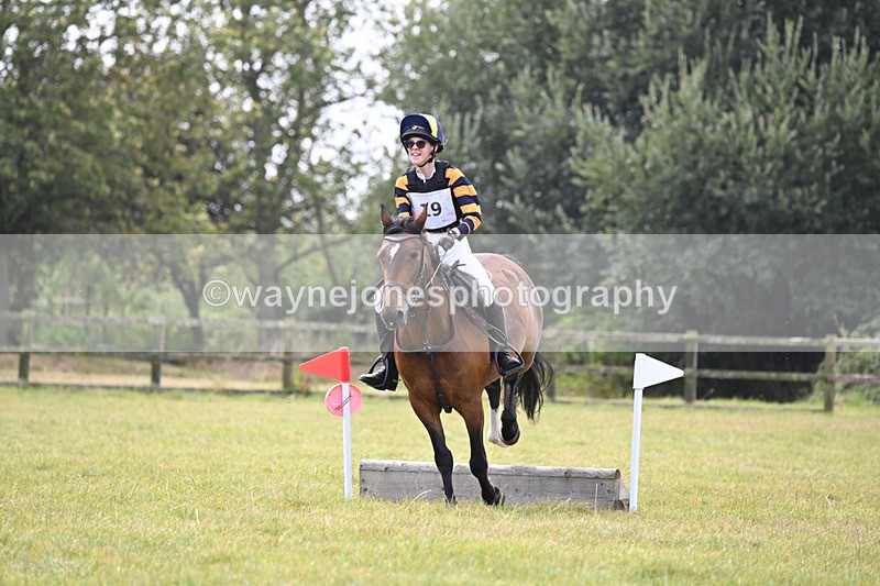 WJ6_0736 - 40cm XC Time 11:31 to 11:49