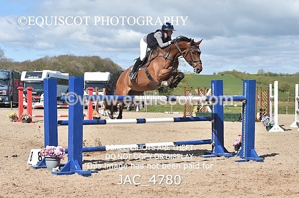 JAC_4780 - CLASS 12 SAT Senior 1.30m Open RHS Young Masters Qualifier