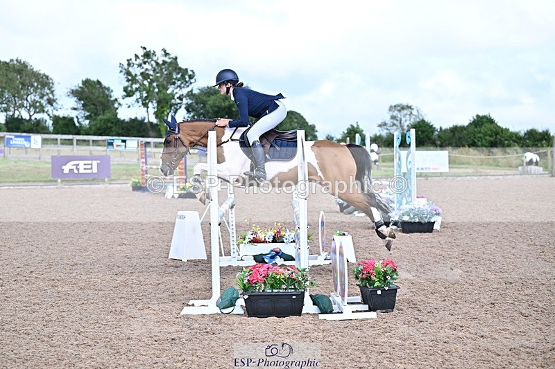 250627-170806-00857 - Cls 6 Stepping Stones 128cm and 138cm