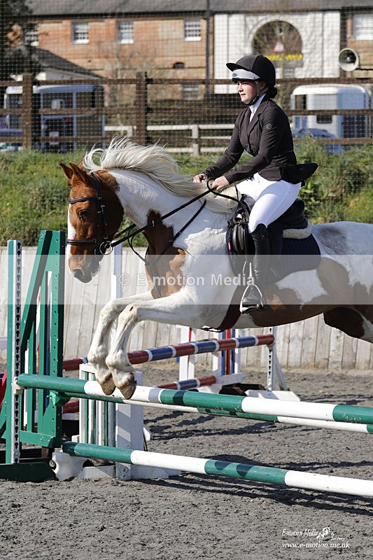 _EST0394 - Bourne Valley Riding Club Winter Showjumping 27/03/22