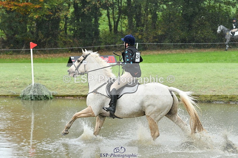 251025A-101959-17292 - D-344-Johanne.Heuff