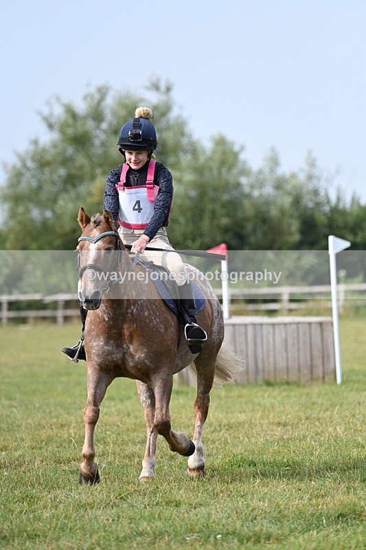 WJ7_5637 - 40cm XC Time 10:05 to 10:36