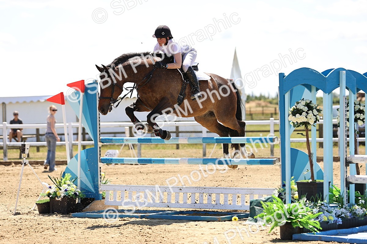 SBM_014534 - Class 15 - Senior Newcomers - 1.10m Open