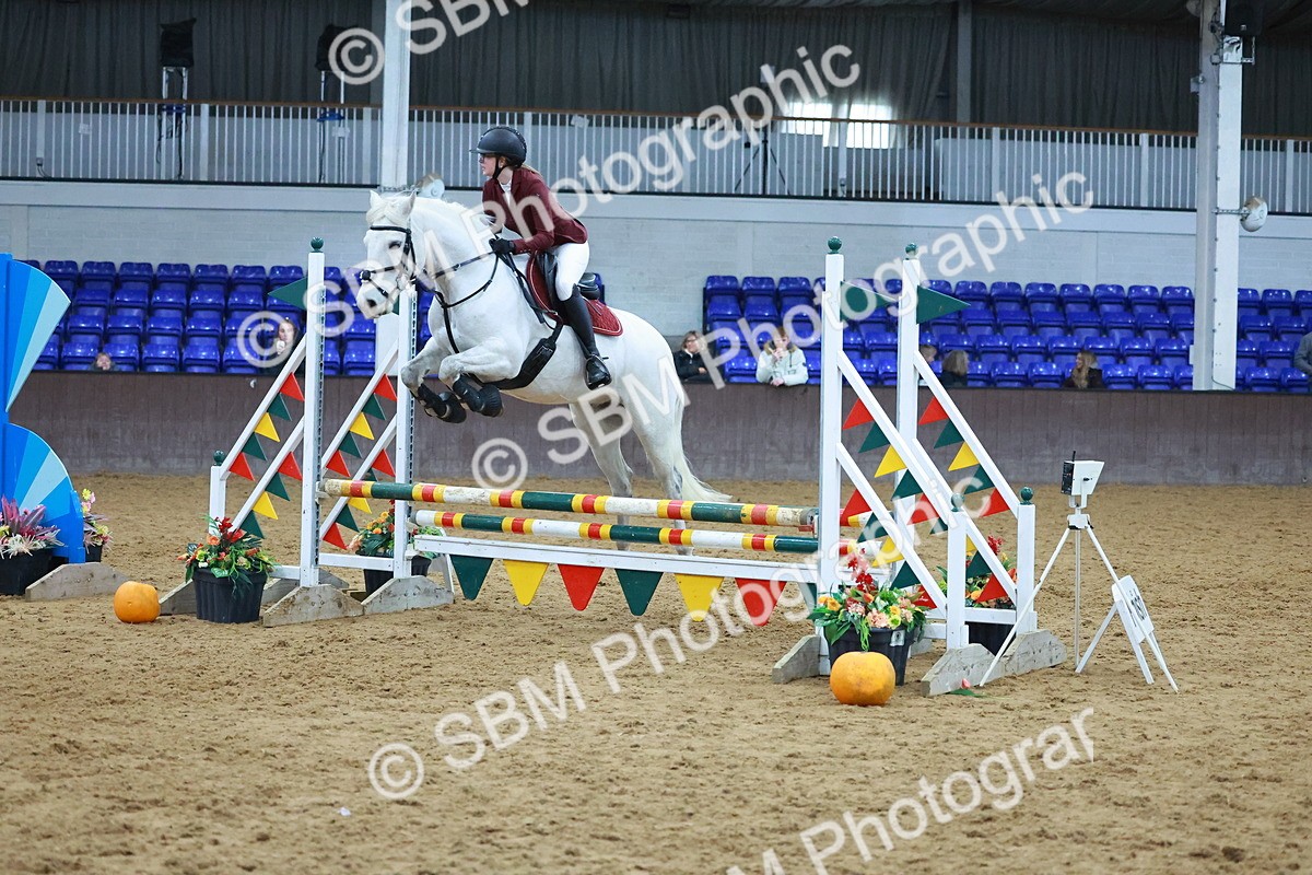 SBM_003690 - Class 4 - Pairs