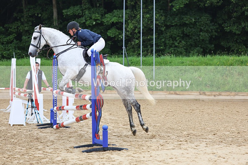 3E7A5268 - Class 4: Senior British Novice/90cm open