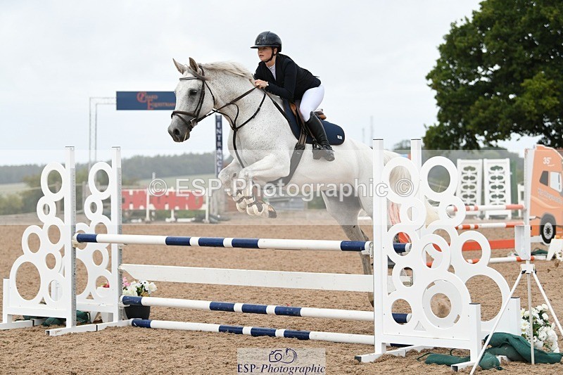 250807-115023-00842 - 1m Round 1