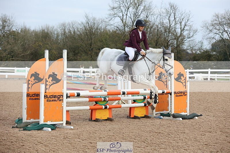 241101A-085445-00472 - FRI Cls 2 British Novice and 90cm Open