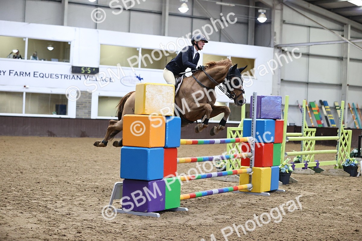 SBM_001627 - Class 4 - Senior Newcomers - 1.10m Open