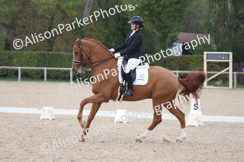 20251012-0916 - Class 10 - Advanced Medium 4