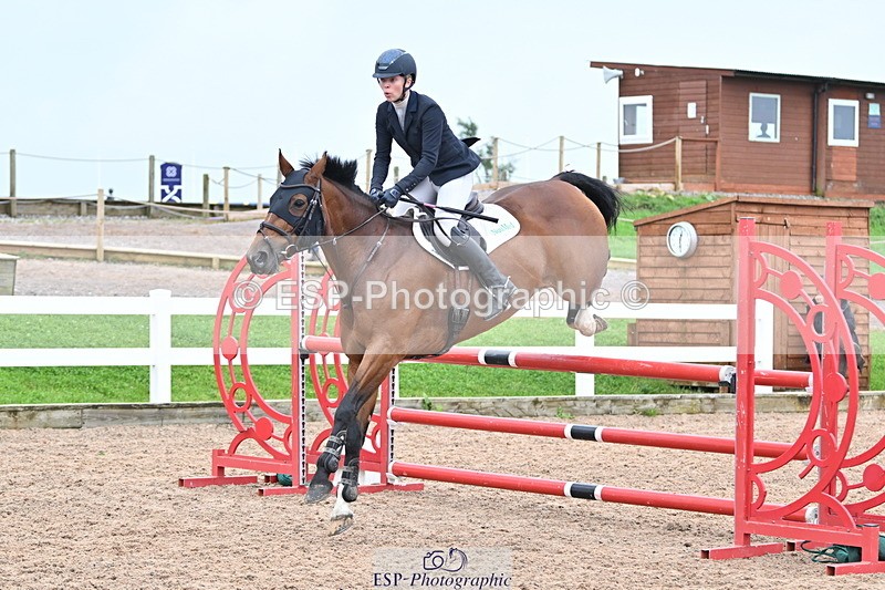 240907A-123242-01419 - Cls 9 1.10m Amateur Qualifier