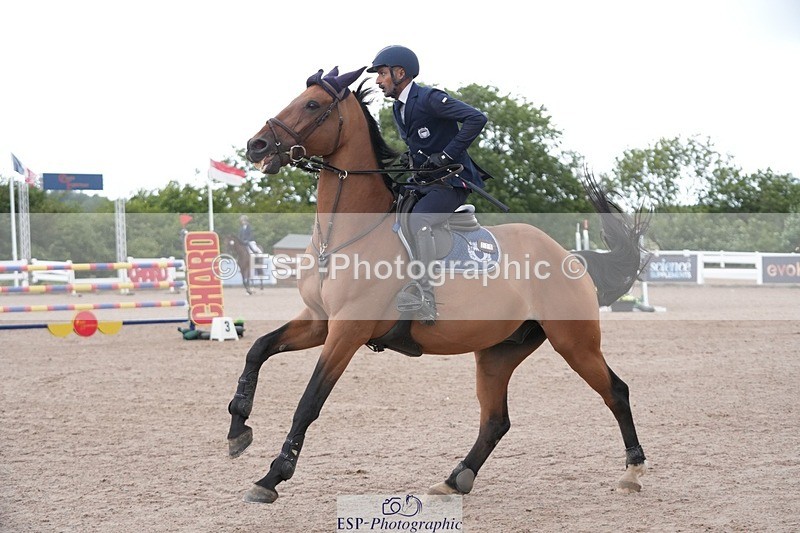 250720-090433-18059 - Cls16, 1 Star Silver Tour Accumulator