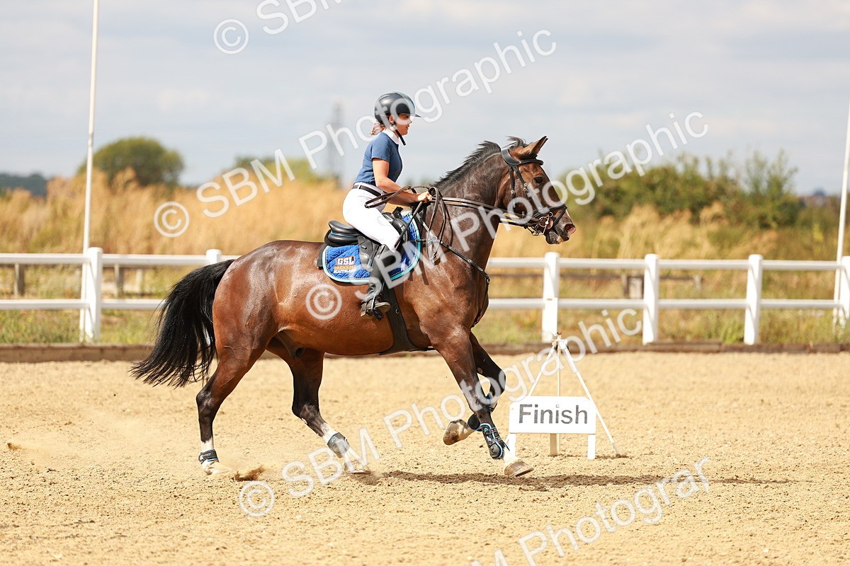 SBM_007070 - Class 4 - Senior British Newcomers - 1.10m