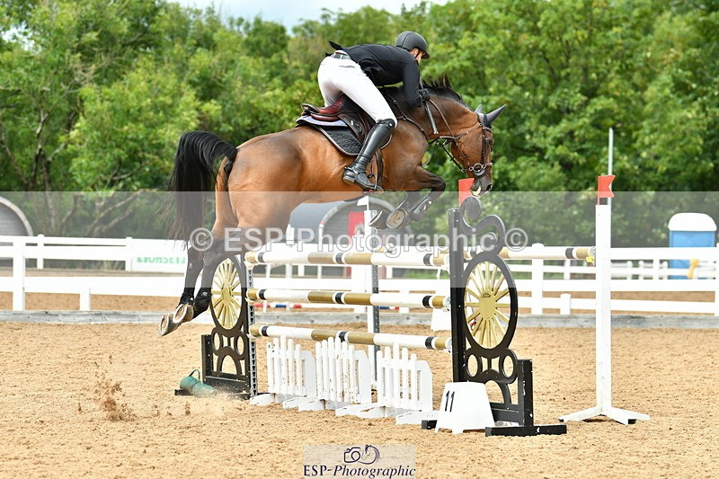 230721A-144545-07082 - Cls 22, 1 Star Gold 1.30m